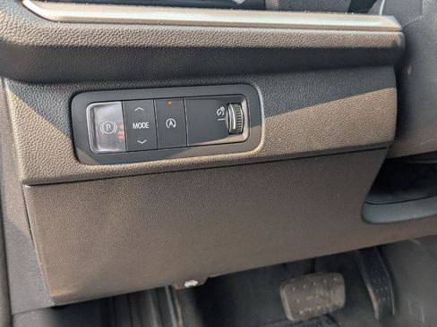 Used 2024 Chevrolet Traverse LT w/ Enhanced Driving Package FWD image 22