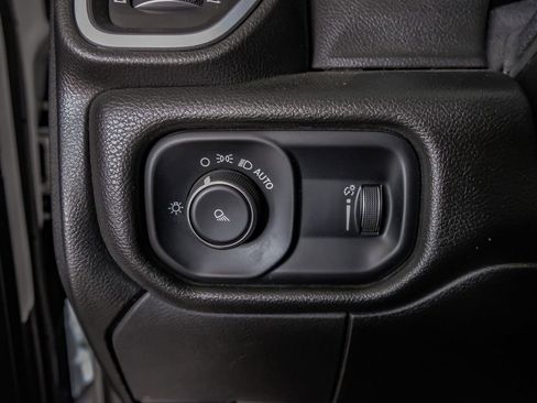 Used 2021 RAM 2500 Big Horn AWD/4WD image 25