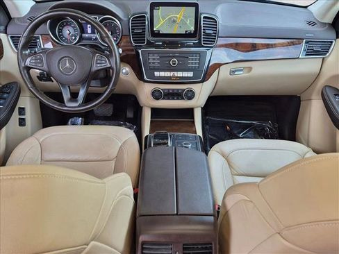 Used 2018 Mercedes-Benz GLS 450 4MATIC image 17