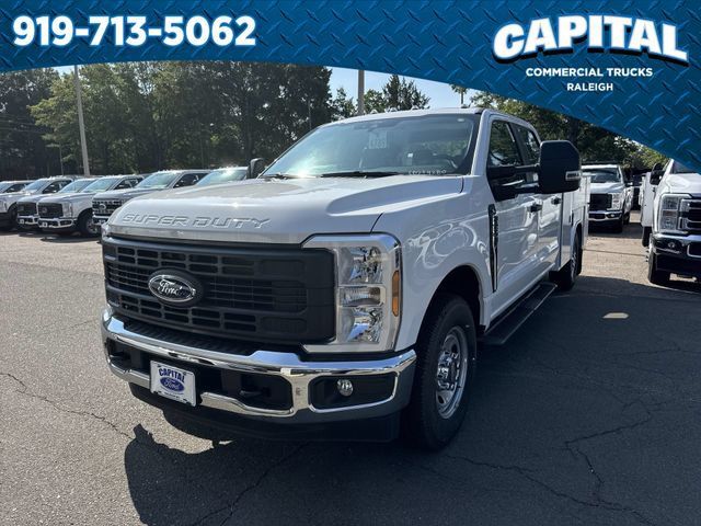 New 2026 Ford F250 XL w/ XL Chrome Package RWD image 5