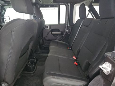 Used 2018 Jeep Wrangler Unlimited Sport S AWD/4WD image 21