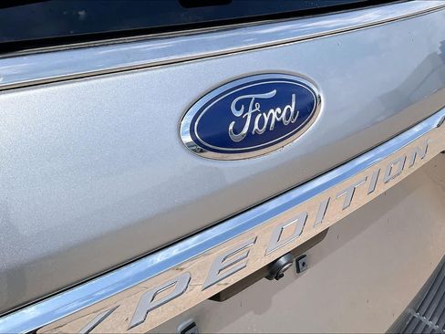 Used 2020 Ford Expedition XLT w/ Equipment Group 202A RWD image 31