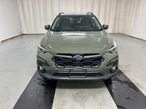 Used 2024 Subaru Crosstrek 2.5i Limited AWD/4WD image 3