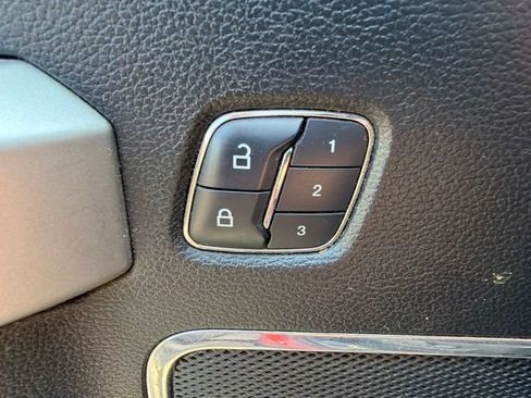 Used 2015 Ford F150 Lariat w/ Equipment Group 501A Mid AWD/4WD image 24