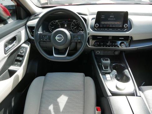 Certified 2021 Nissan Rogue SV AWD/4WD image 12