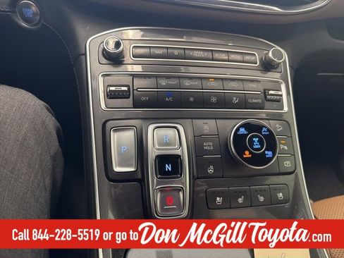 Used 2021 Hyundai Santa Fe Calligraphy image 16