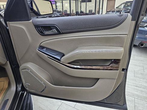 Used 2019 GMC Yukon SLT w/ HD Trailering Package RWD image 43