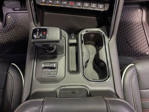 Used 2023 GMC Sierra 1500 AT4X image 23