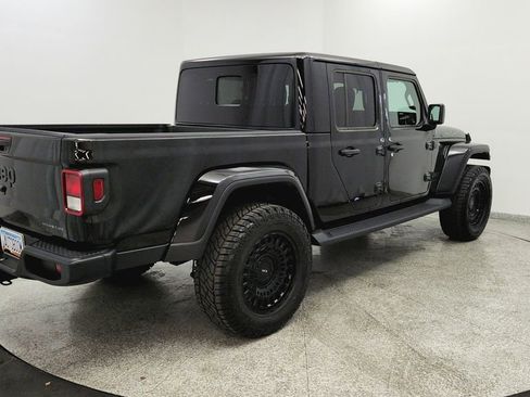 Used 2025 Jeep Gladiator Mojave AWD/4WD image 5