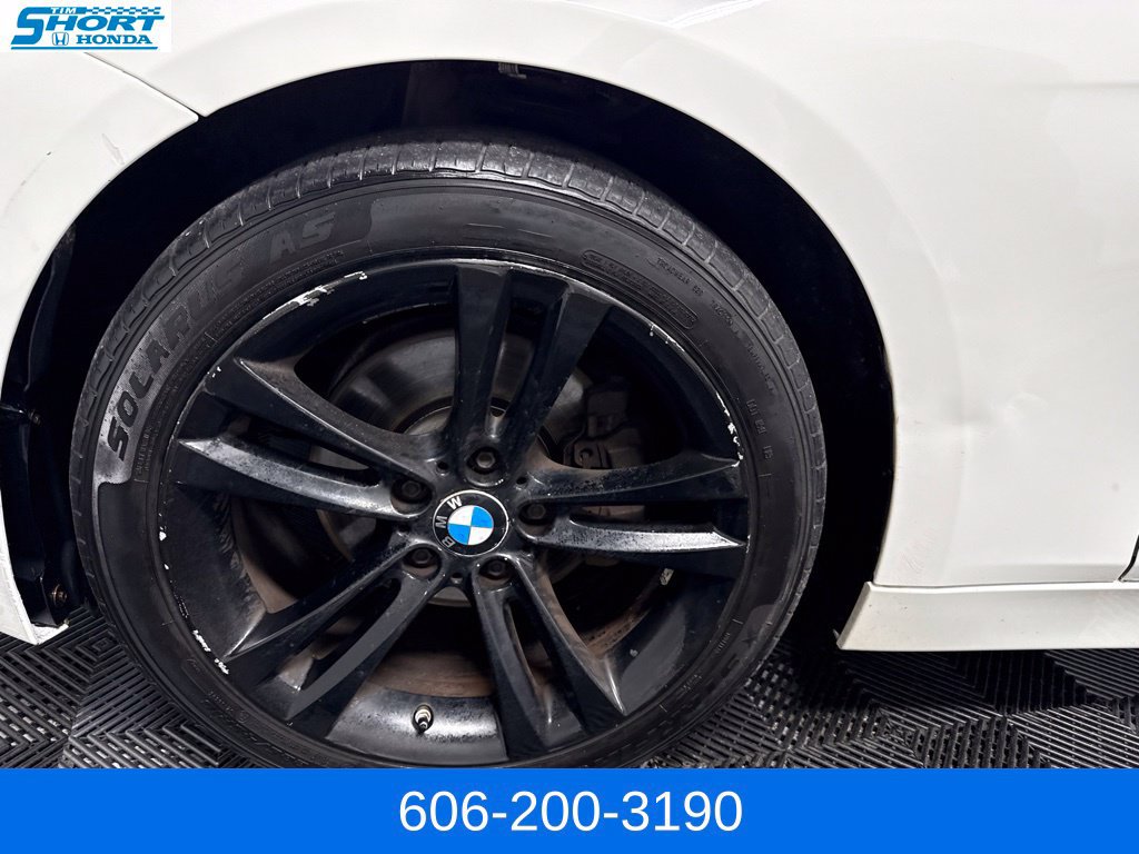 Used 2013 BMW 328i xDrive Sedan AWD/4WD image 11