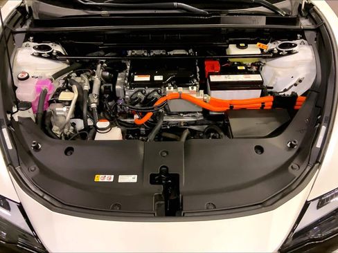 Certified 2023 Lexus RZ 450e Premium w/ Technology Package image 32