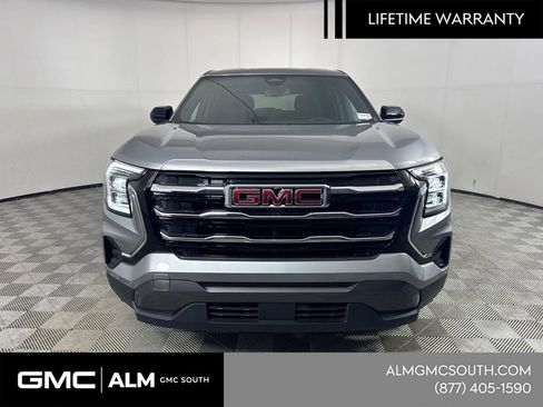 New 2026 GMC Terrain Elevation AWD/4WD image 3