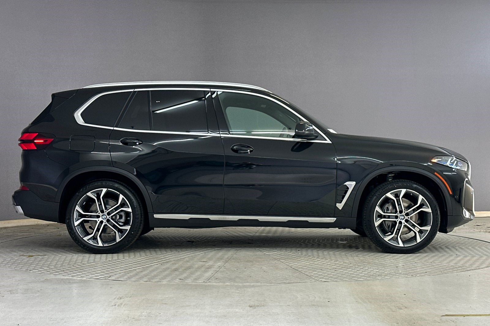 New 2026 BMW X5 sDrive40i RWD image 7