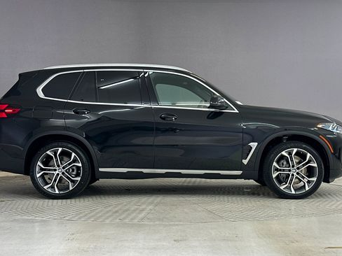 New 2026 BMW X5 sDrive40i image 7