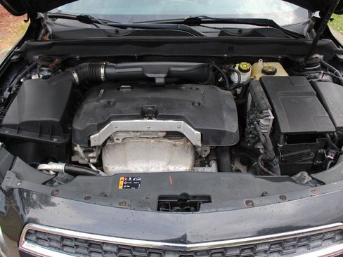 Used 2013 Chevrolet Malibu LT image 45