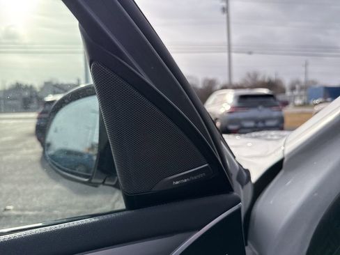 Used 2020 BMW X3 M40i w/ Executive Package image 9