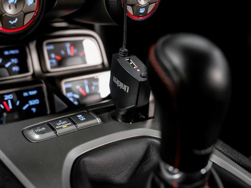 Used 2014 Chevrolet Camaro ZL1 RWD image 21