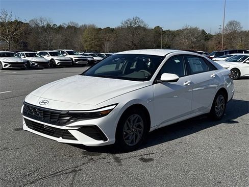 New 2026 Hyundai Elantra Blue image 3