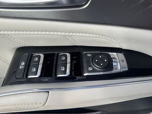 Used 2023 Kia Sorento SX image 22