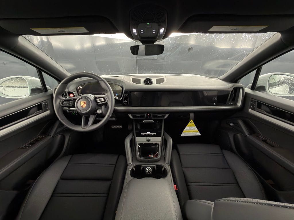 Certified 2026 Porsche Cayenne Coupe AWD/4WD image 14