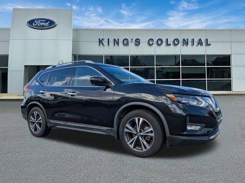 Used 2017 Nissan Rogue SL w/ SL Premium Package FWD image 1