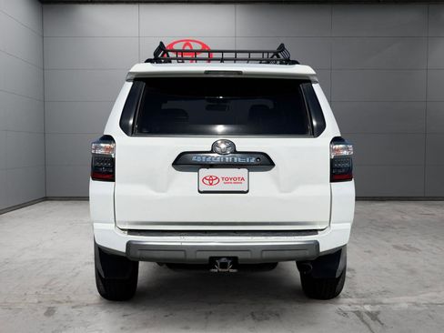 Used 2019 Toyota 4Runner TRD Off-Road Premium image 4