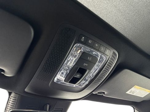 Used 2024 Mercedes-Benz GLB 250 image 66