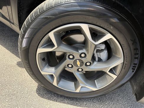 Used 2024 Chevrolet Trax LT FWD image 10