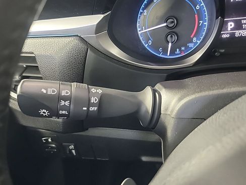 Used 2015 Toyota Corolla S Premium FWD image 27