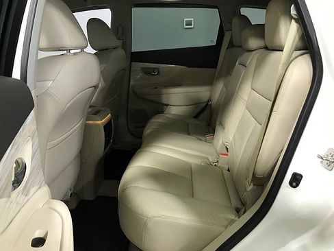 Used 2015 Nissan Murano Platinum w/ Platinum Technology Package FWD image 20