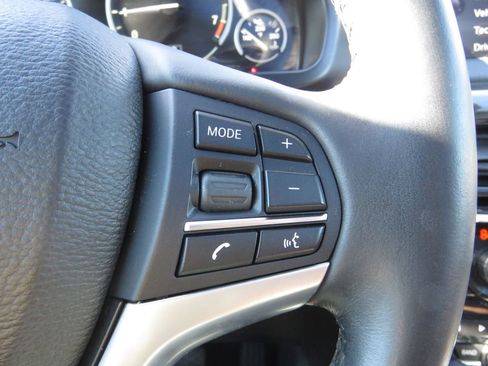 Used 2017 BMW X5 xDrive40e image 23