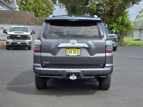 Used 2016 Toyota 4Runner Limited image 8