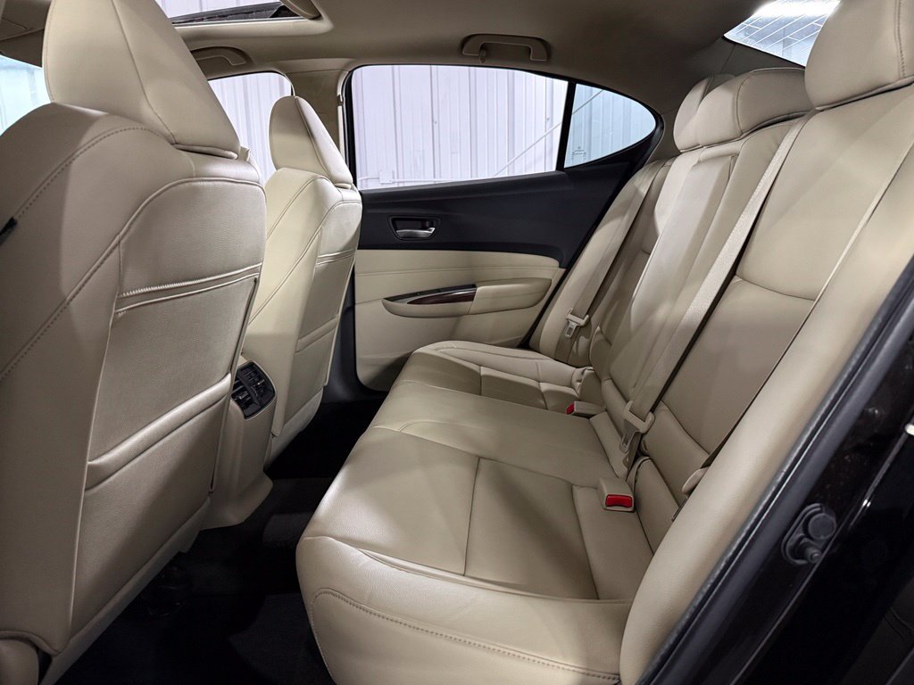 Used 2015 Acura TLX FWD image 23