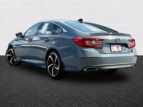 Used 2022 Honda Accord Sport image 4