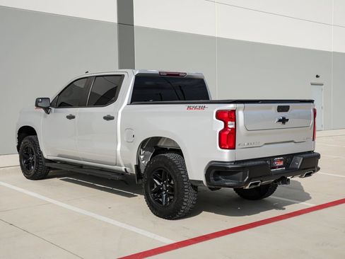 Used 2021 Chevrolet Silverado 1500 Custom Trail Boss AWD/4WD image 5