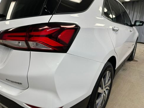Certified 2023 Chevrolet Equinox Premier image 28
