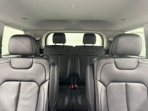 Used 2023 Jeep Grand Cherokee L Limited w/ Black Appearance Package image 40