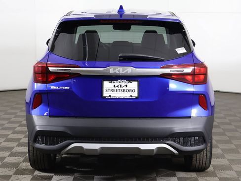 Used 2022 Kia Seltos LX image 10