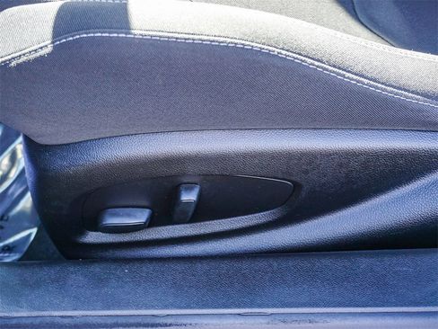 Used 2023 Chevrolet Camaro LT image 17