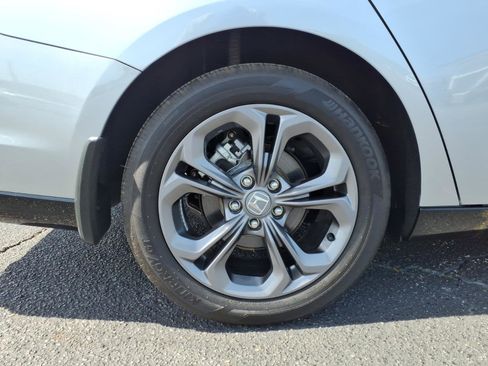 Used 2025 Honda Accord EX-L image 10