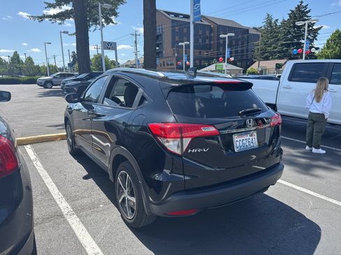 Used 2022 Honda HR-V EX image 6