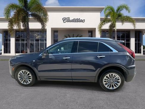 Certified 2025 Cadillac XT4 Premium Luxury FWD image 9