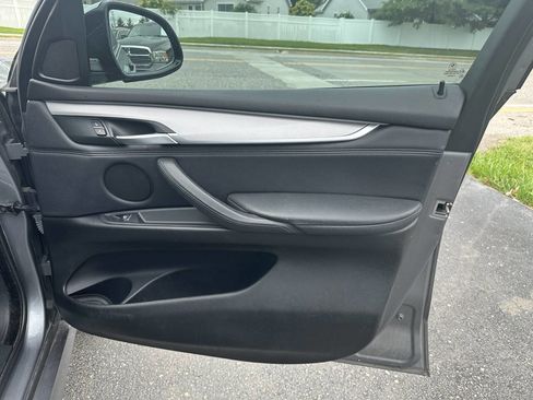 Used 2015 BMW X5 xDrive35i image 11