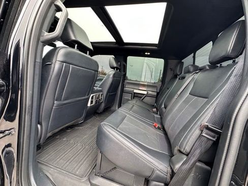 Used 2022 Ford F250 Lariat w/ Tremor Off-Road Package AWD/4WD image 9