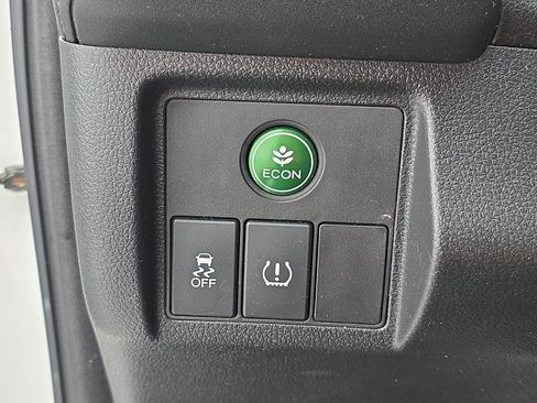 Used 2020 Honda HR-V Sport image 25