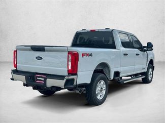 New 2026 Ford F250 XLT w/ FX4 Off-Road Package video 2
