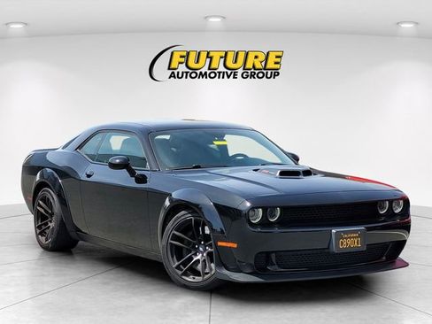 Used 2021 Dodge Challenger R/T Scat Pack RWD image 1