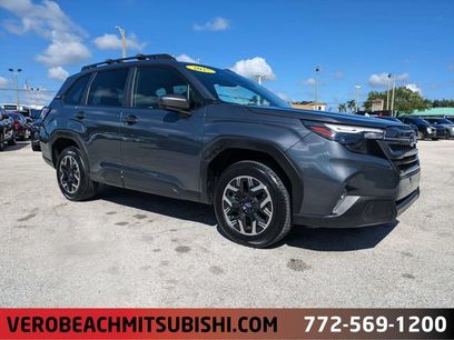 Used 2025 Subaru Forester Premium w/ Convenience Package #1