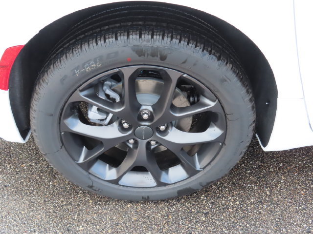 New 2027 Chrysler Pacifica Select AWD/4WD image 13