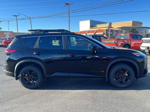 New 2026 Nissan Rogue SV image 4